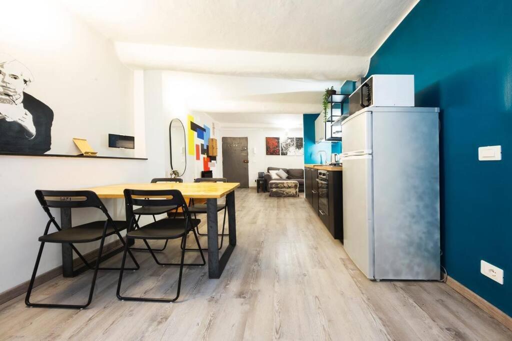 Midway Home, Nel Centro Storico Di Genova Εξωτερικό φωτογραφία